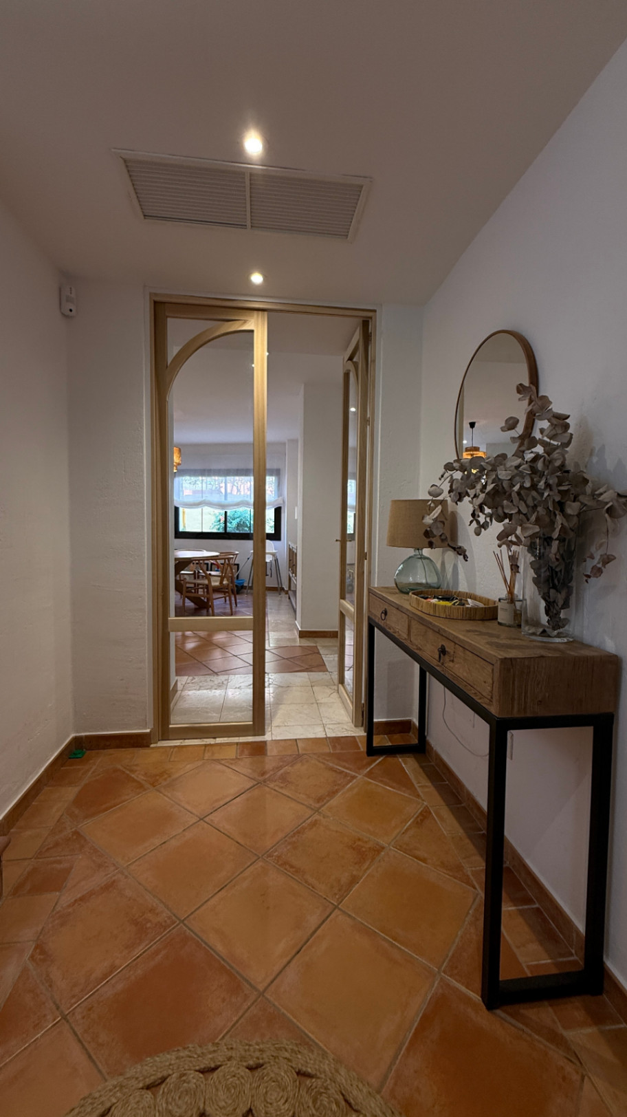 Villa con piscina privada dentro de urbanización privada en el Golf de Santa Ponsa