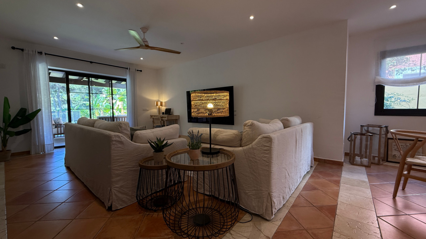 Villa con piscina privada dentro de urbanización privada en el Golf de Santa Ponsa
