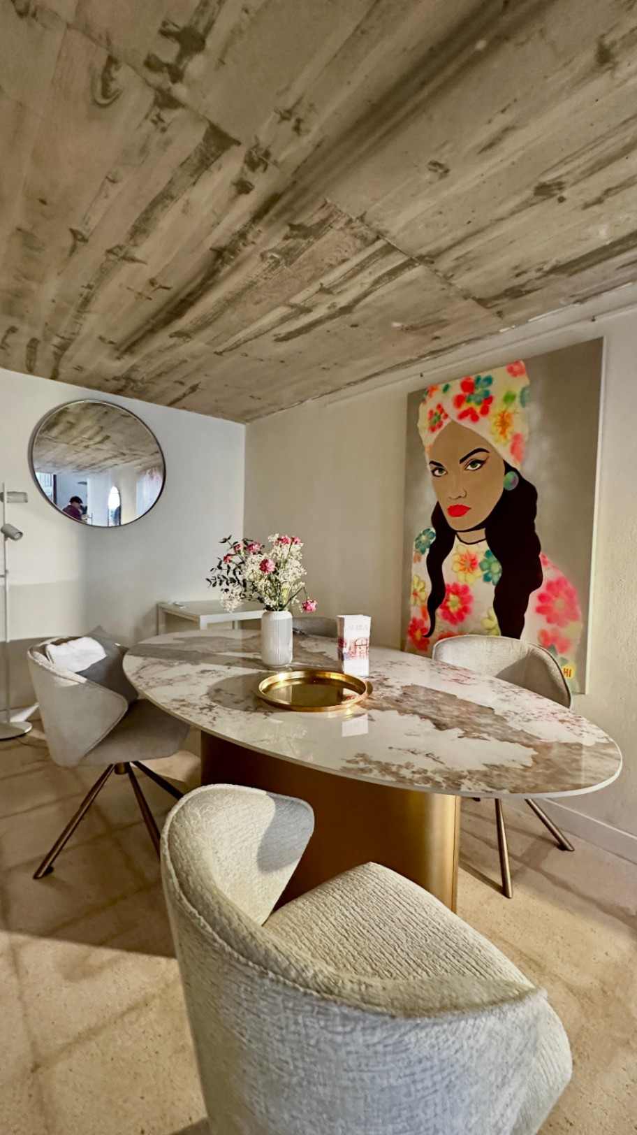 131026 - Transfer of established aesthetic clinic premises