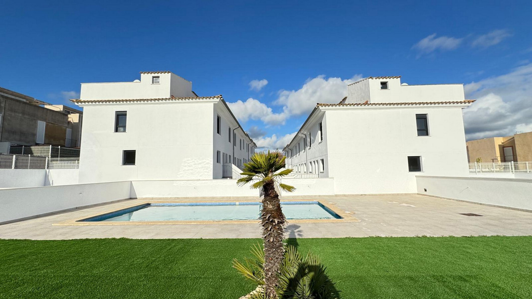 Capdepera Mallorca Triplex houses with garage! Brand New