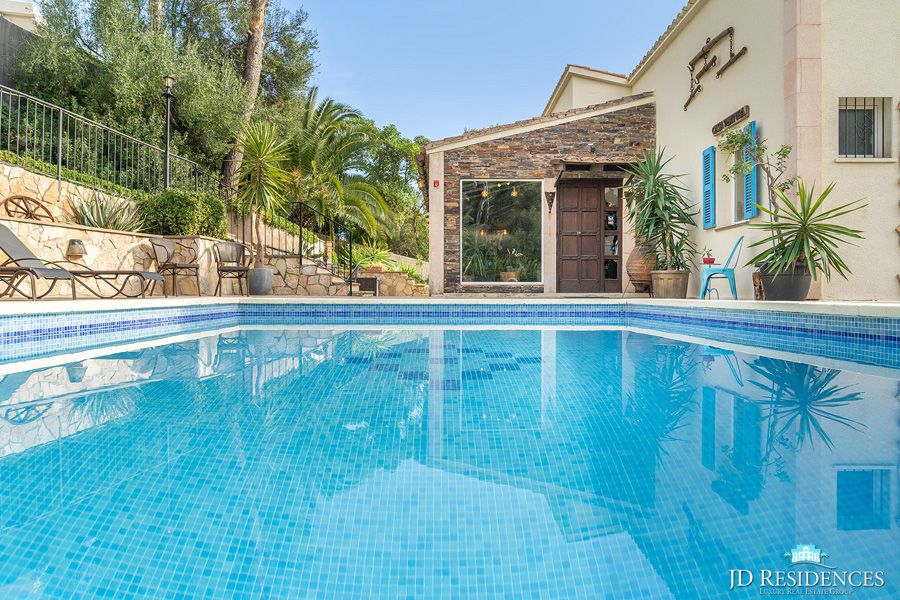 Costa den Blanes Villa med pool och havsutsikt